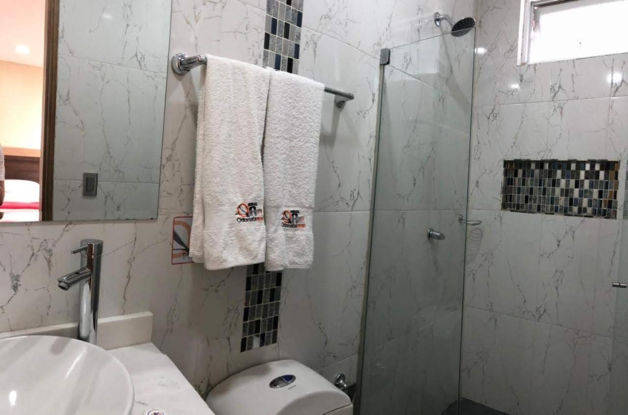 Odonata Real Hotel *
